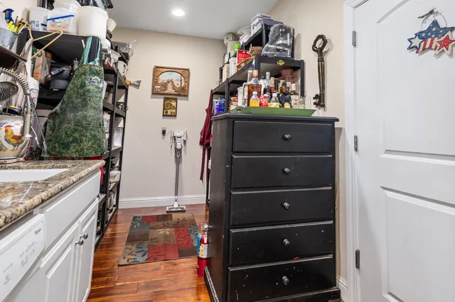 $925,000 | 12373 North Lower Sacramento Road, Lodi, CA 95242