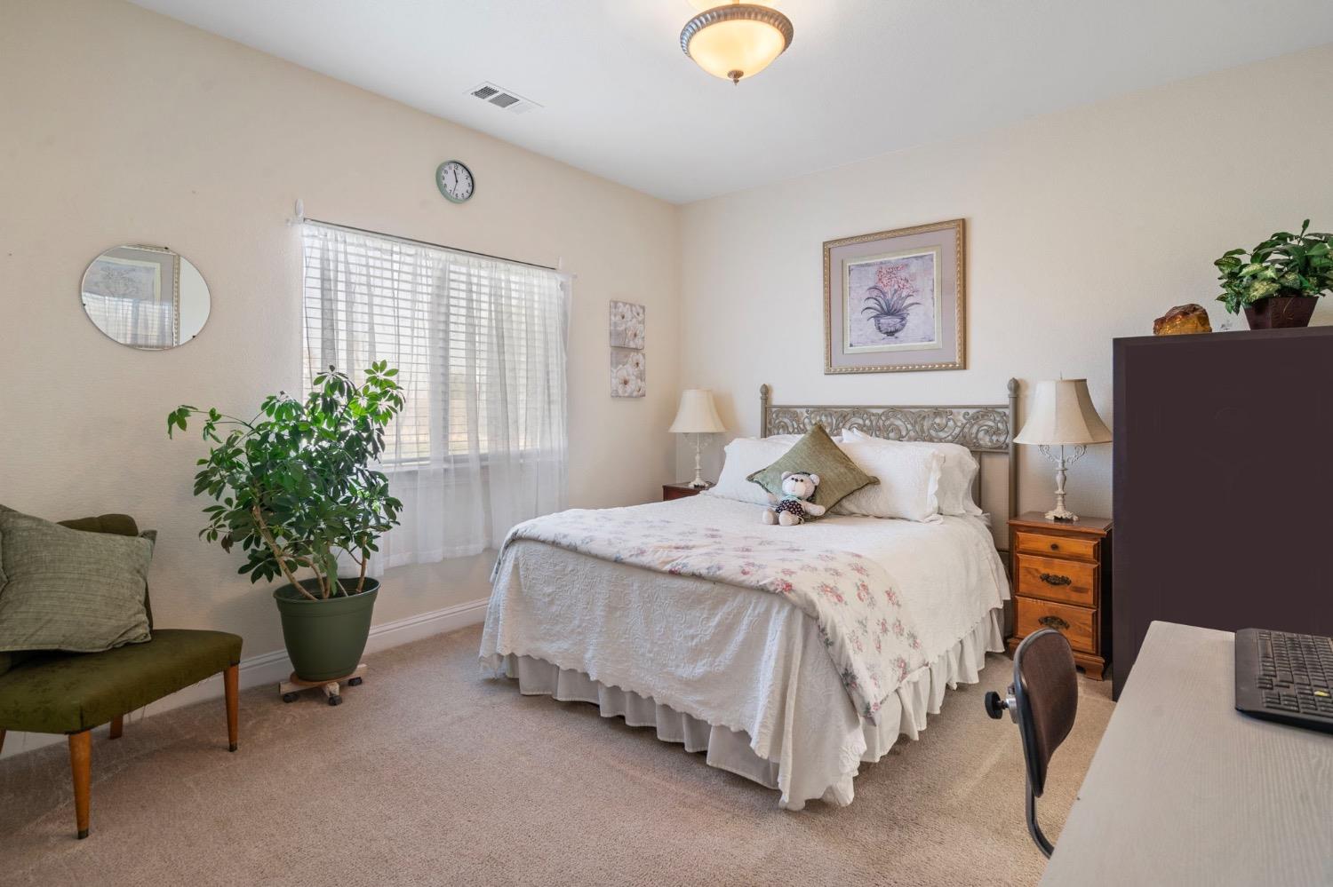 12373 North Lower Sacramento Road Lodi, CA 95242 - Photo 32 of 66