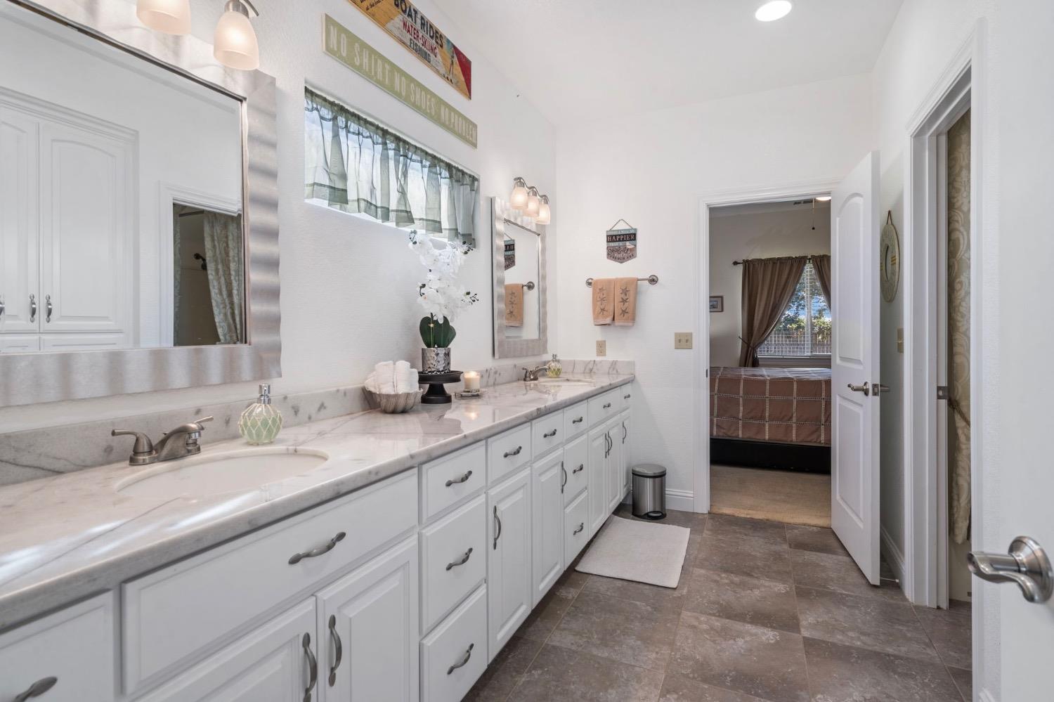 12373 North Lower Sacramento Road Lodi, CA 95242 - Photo 33 of 66