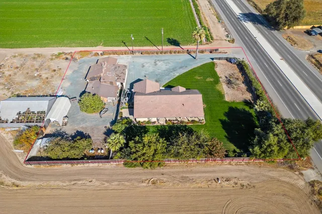 $925,000 | 12373 North Lower Sacramento Road, Lodi, CA 95242