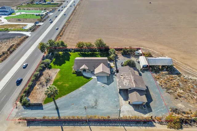 $925,000 | 12373 North Lower Sacramento Road, Lodi, CA 95242
