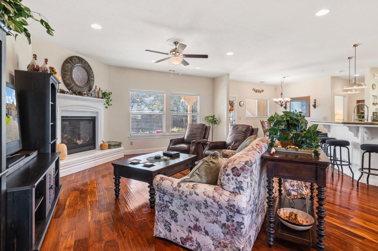 12373 North Lower Sacramento Road Lodi, CA 95242 - Photo 9 of 66