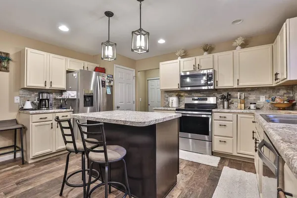 $459,900 | 2245 Grimes Valley Drive, West Harrison, IN 47060