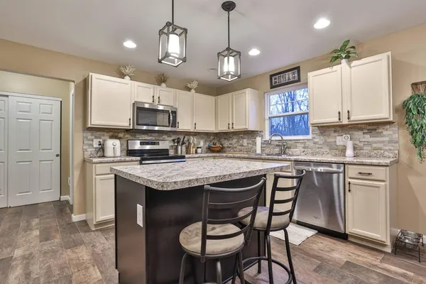 $459,900 | 2245 Grimes Valley Drive, West Harrison, IN 47060