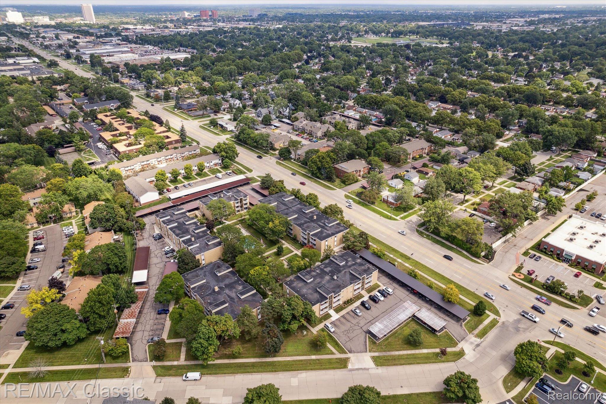 4905 Crooks Road, Unit A11 Royal Oak, MI 48073 - Photo 45 of 46 Gallery Image 45