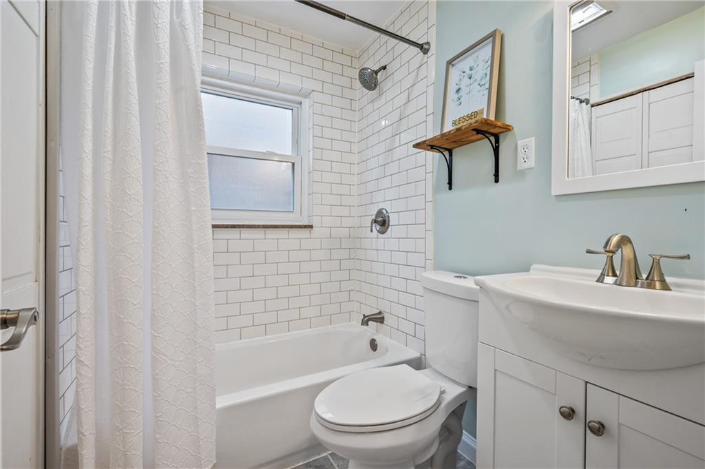 1187 Mifflin Road Pittsburgh, PA 15207 - Photo 12 of 25 Gallery Image 12