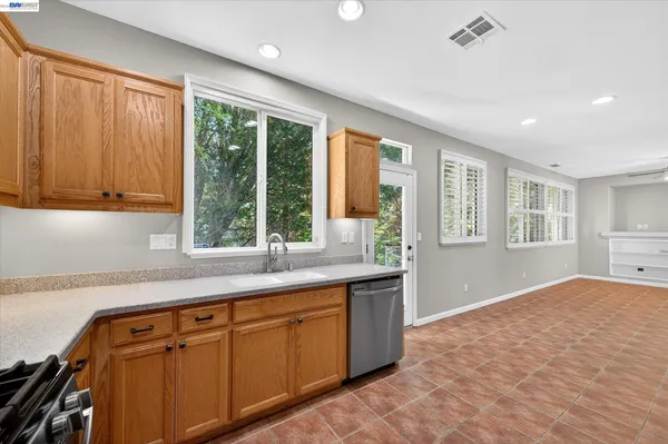 $4,200 | 133 Sundance Place, Martinez, CA 94553