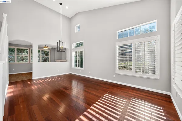 $4,200 | 133 Sundance Place, Martinez, CA 94553