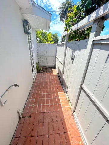 a picture of wooden floor