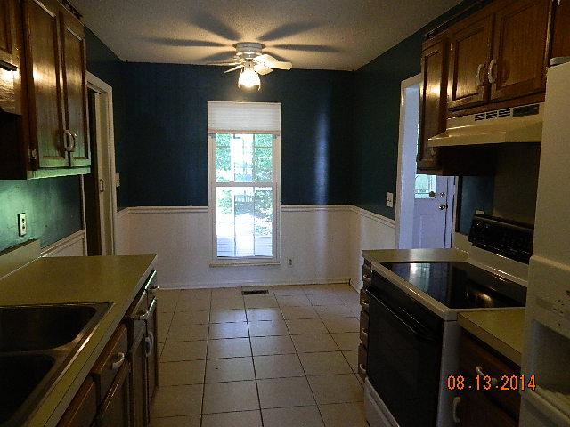 1437 Hunters Branch Road Antioch, TN 37013 - Photo 6 of 14 Another view of the kitchen with eat in area.