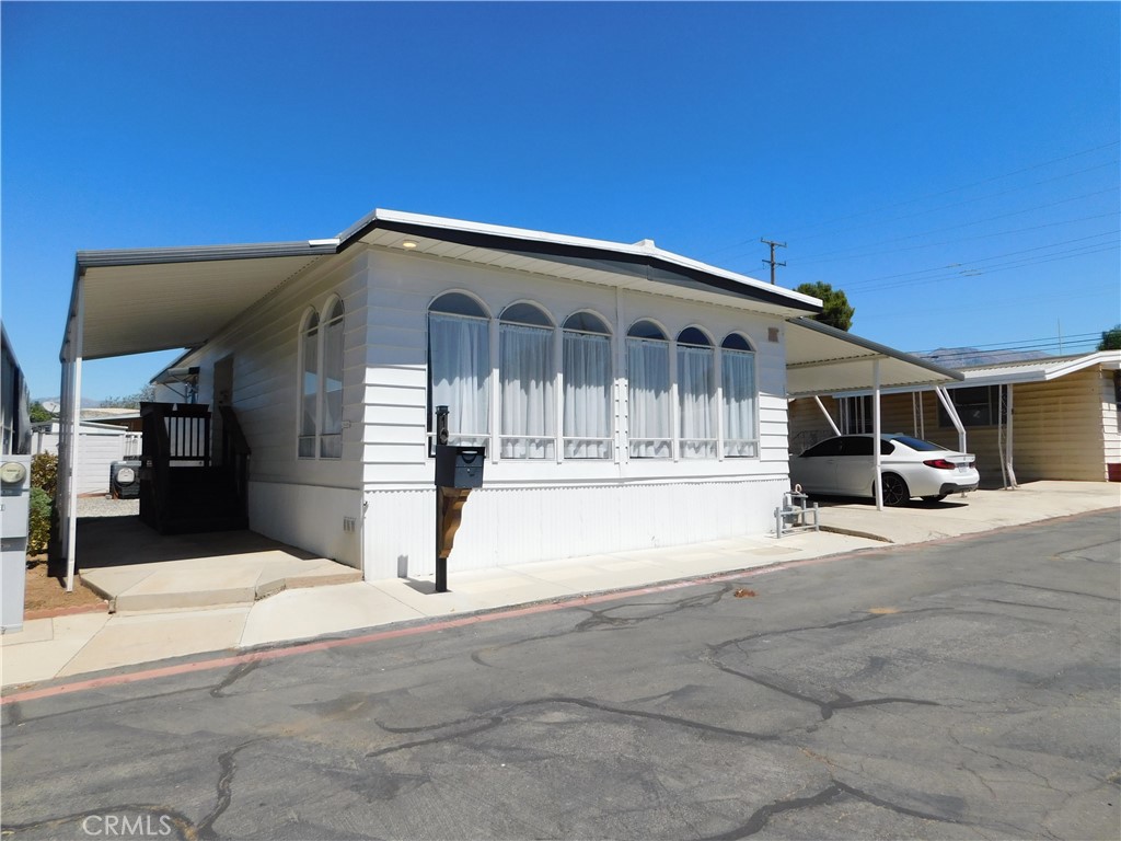 34480 County Line Road, Unit 10 Yucaipa, CA 92399 - Photo 2 of 73 Gallery Image 2