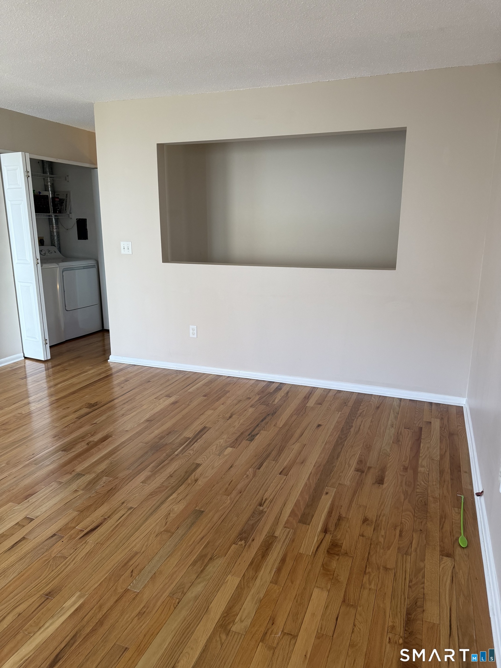 229 Branford Road, Unit 555 North Branford, CT 06471 - Photo 3 of 15