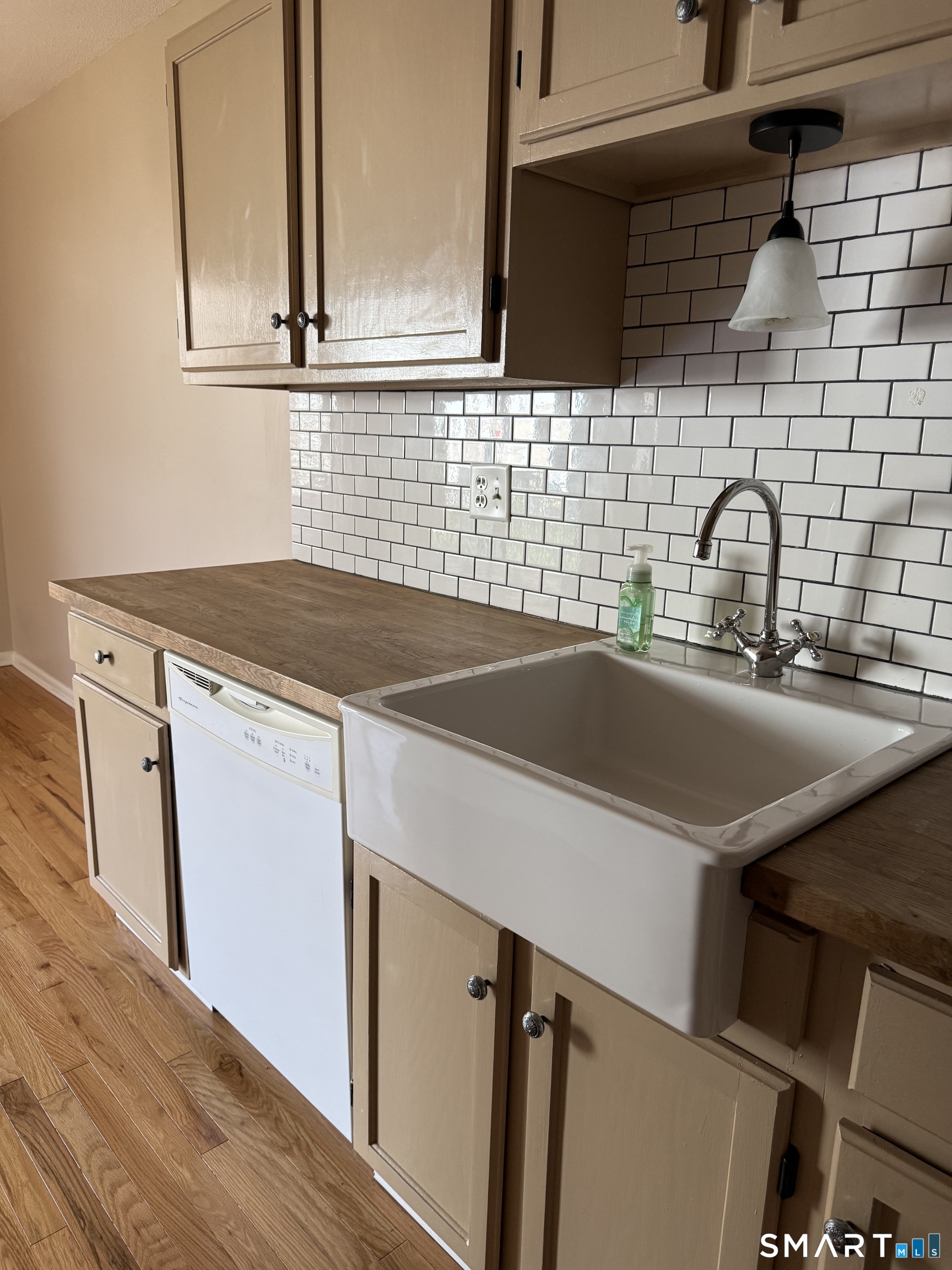 229 Branford Road, Unit 555 North Branford, CT 06471 - Photo 6 of 15