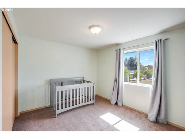 $534,900 | 1015 Southwest 2nd Street, Warrenton, OR 97146