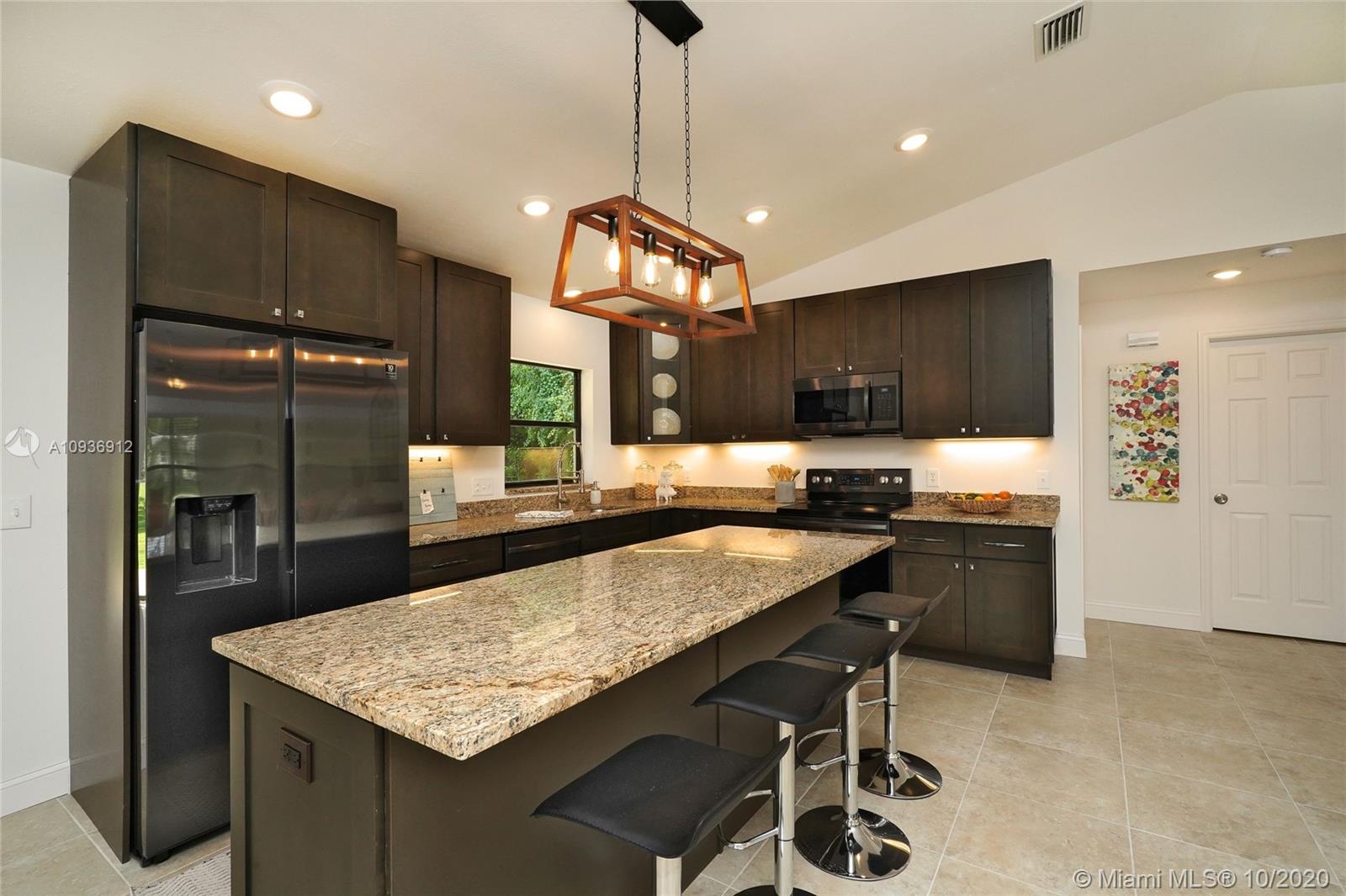 7101 Kenwood Road Fort Pierce, FL 34951 - Photo 8 of 22