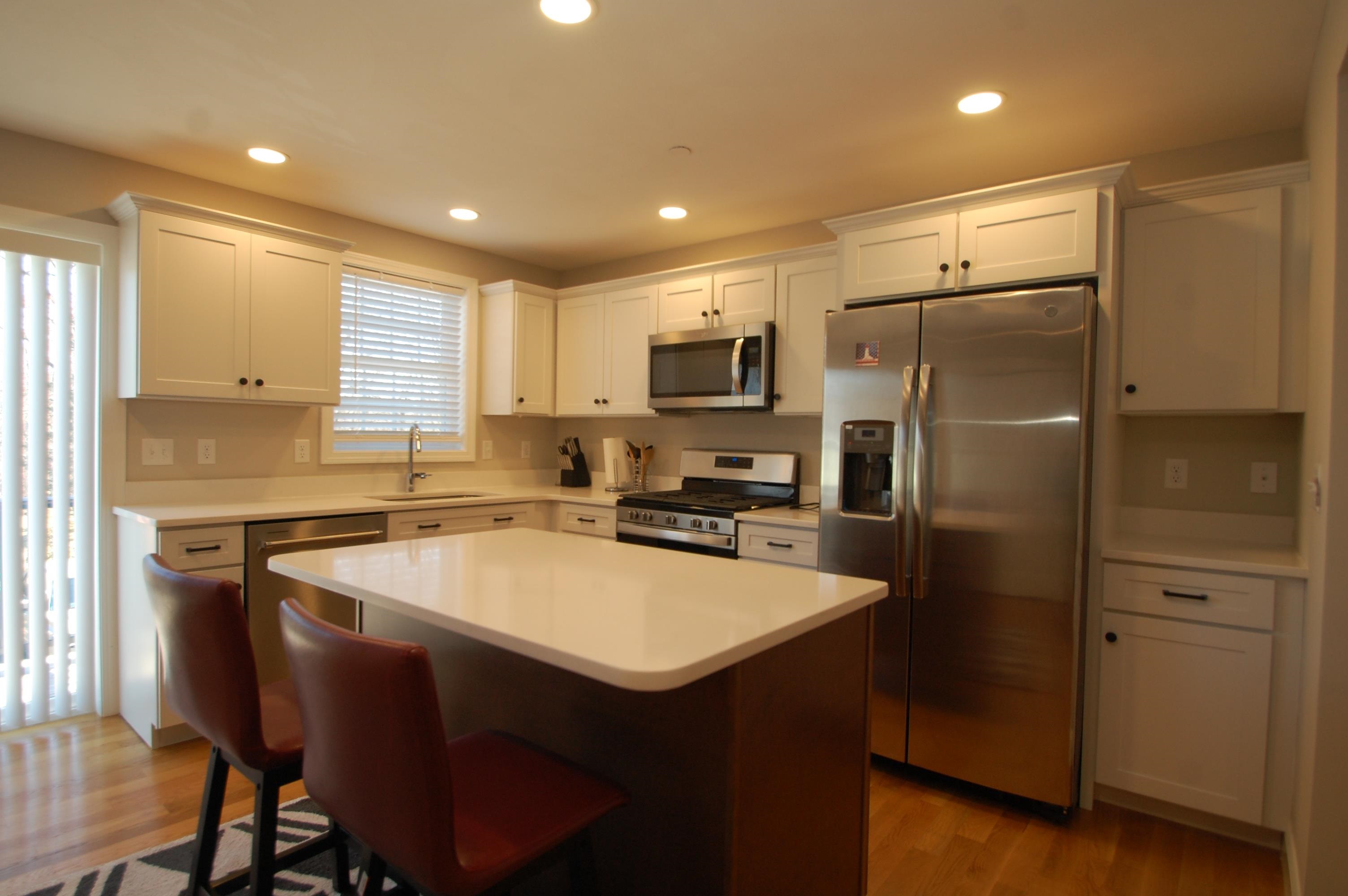 30 Brook Street, Unit 3 Derry, NH 03038 - Photo 2 of 19 Gallery Image 2