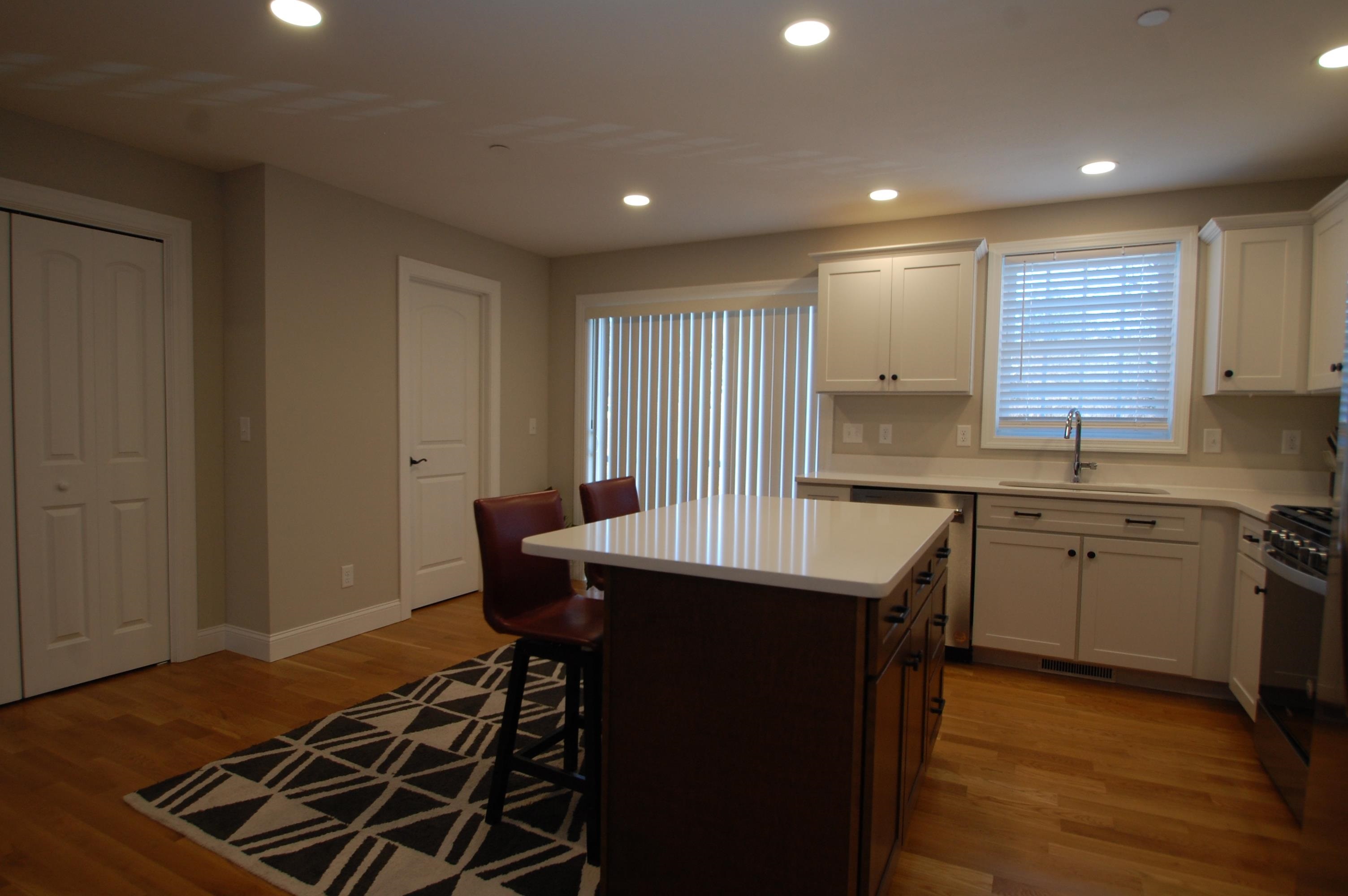 30 Brook Street, Unit 3 Derry, NH 03038 - Photo 4 of 19 Gallery Image 4
