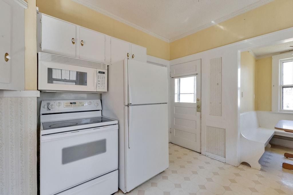 2807 Faraon Street St. Joseph, MO 64501 - Photo 11 of 48