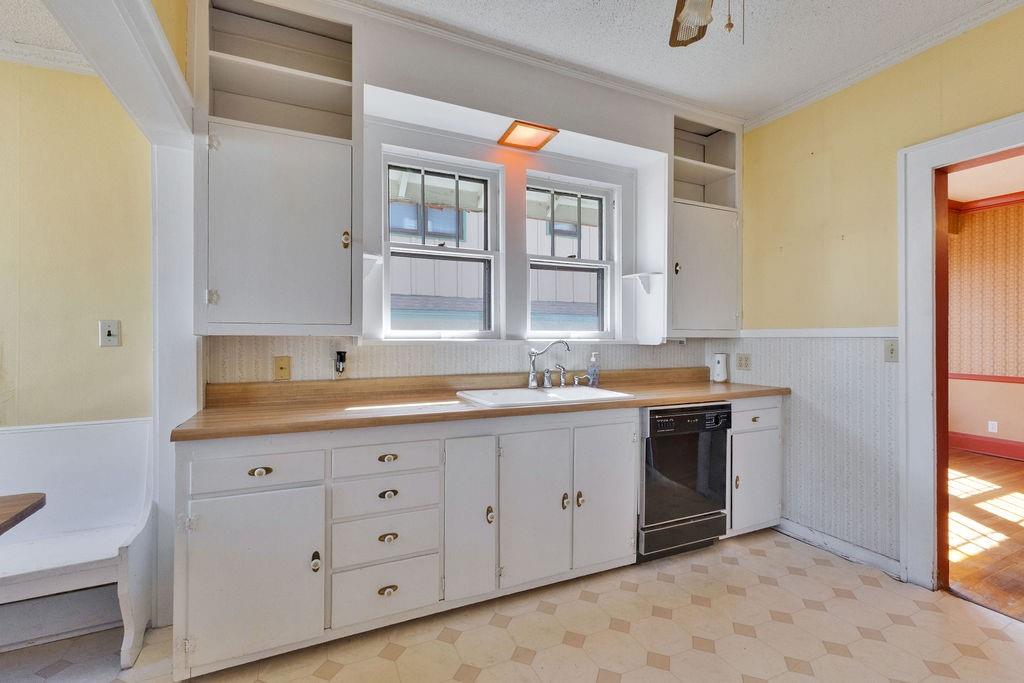 2807 Faraon Street St. Joseph, MO 64501 - Photo 12 of 48