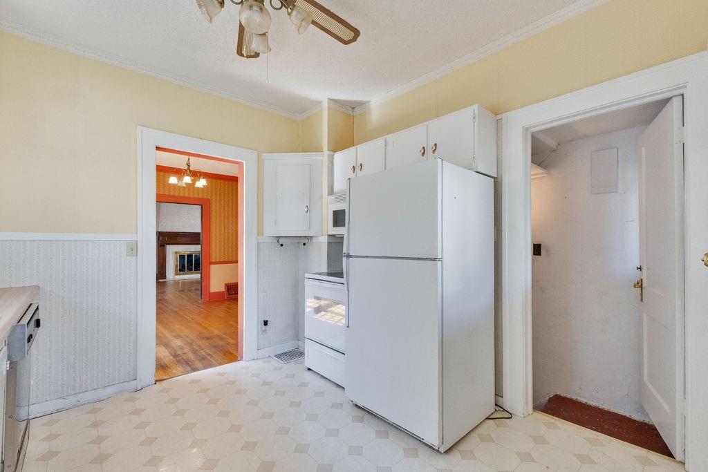 2807 Faraon Street St. Joseph, MO 64501 - Photo 13 of 48
