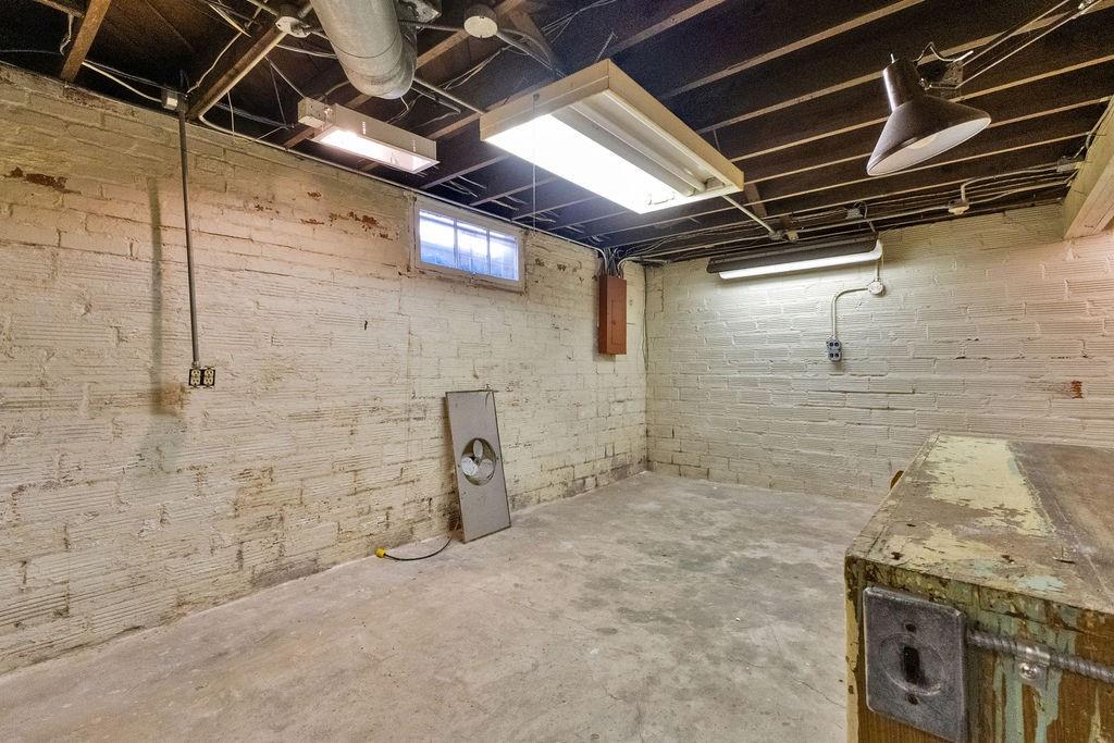 2807 Faraon Street St. Joseph, MO 64501 - Photo 34 of 48