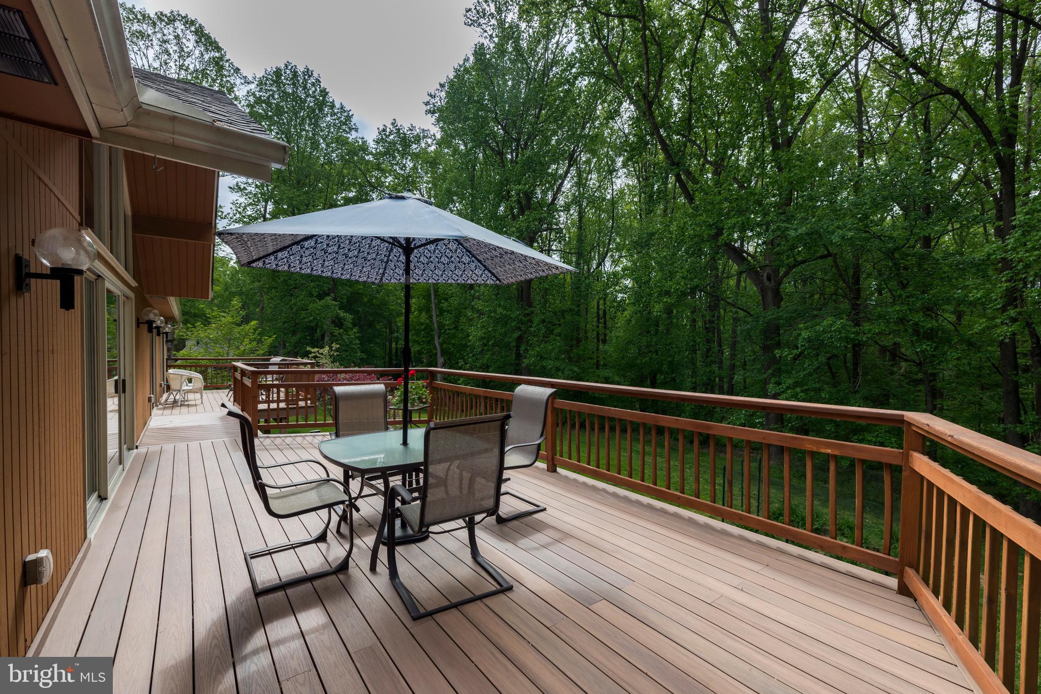 805 Pheasant Run Road West Chester, PA 19382 - Photo 31 of 43 Huge Trex Deck