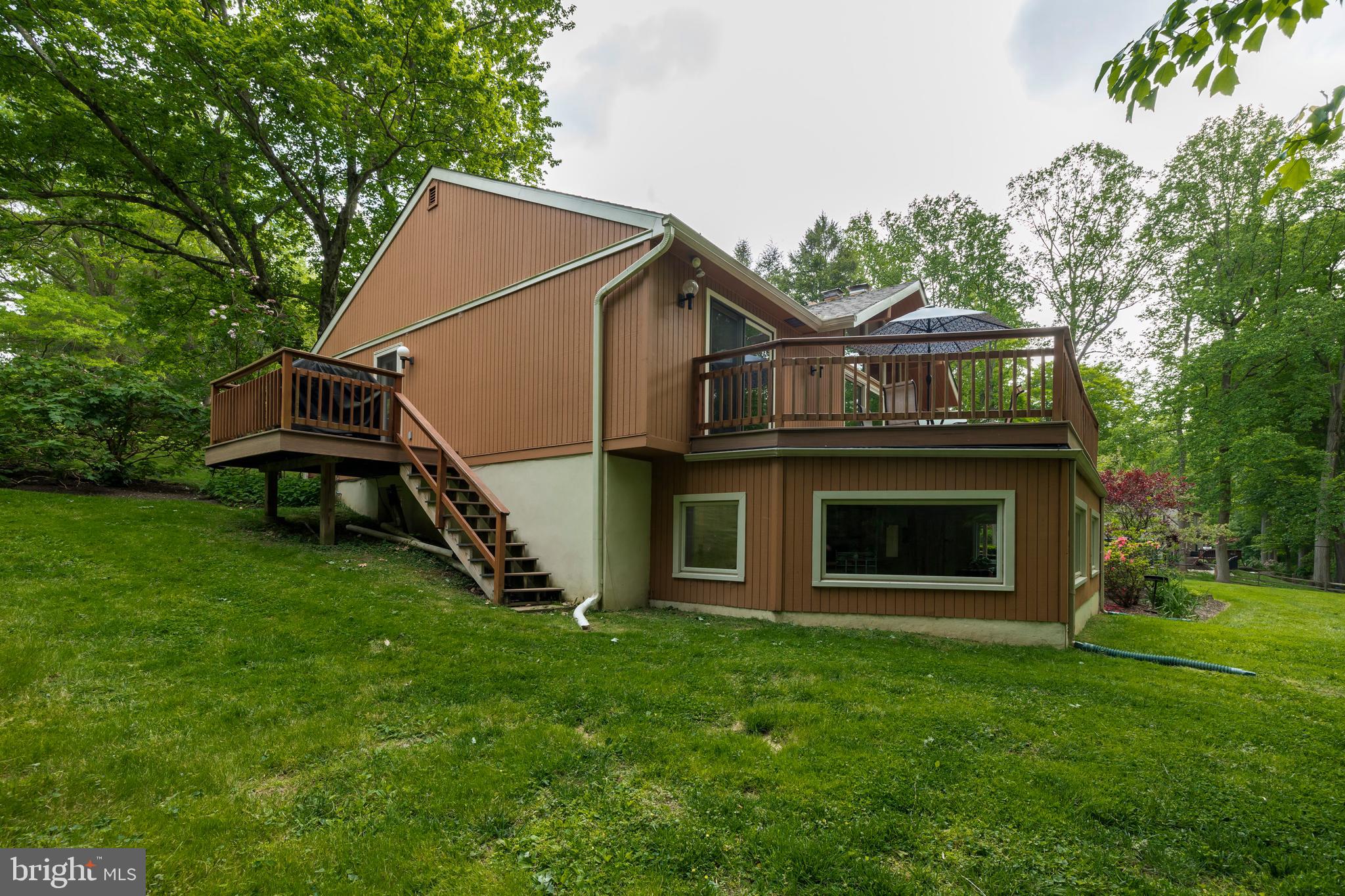 805 Pheasant Run Road West Chester, PA 19382 - Photo 39 of 43 Side Exterior