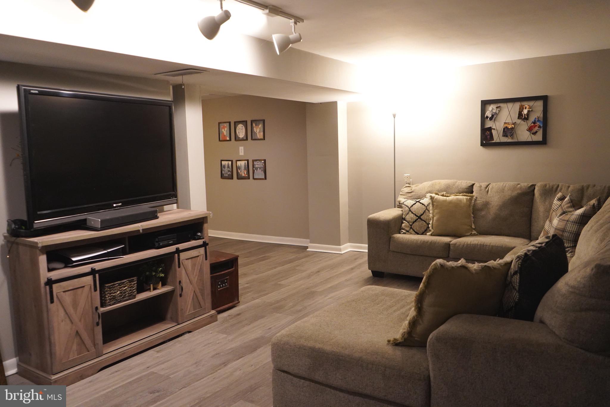 160 Highland Road Chambersburg, PA 17202 - Photo 16 of 19 Gallery Image 16