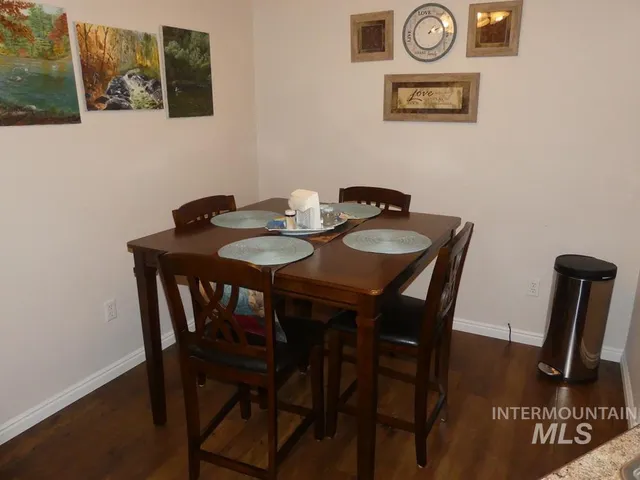 $379,900 | 24 Mangum Circle, Unit 1 1, Donnelly, ID 83615