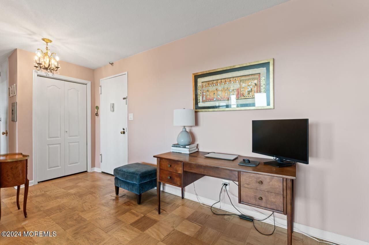 28 Riverside Avenue, Unit 10F Red Bank, NJ 07701 - Photo 12 of 27 photos_web_resolution_HOM00975