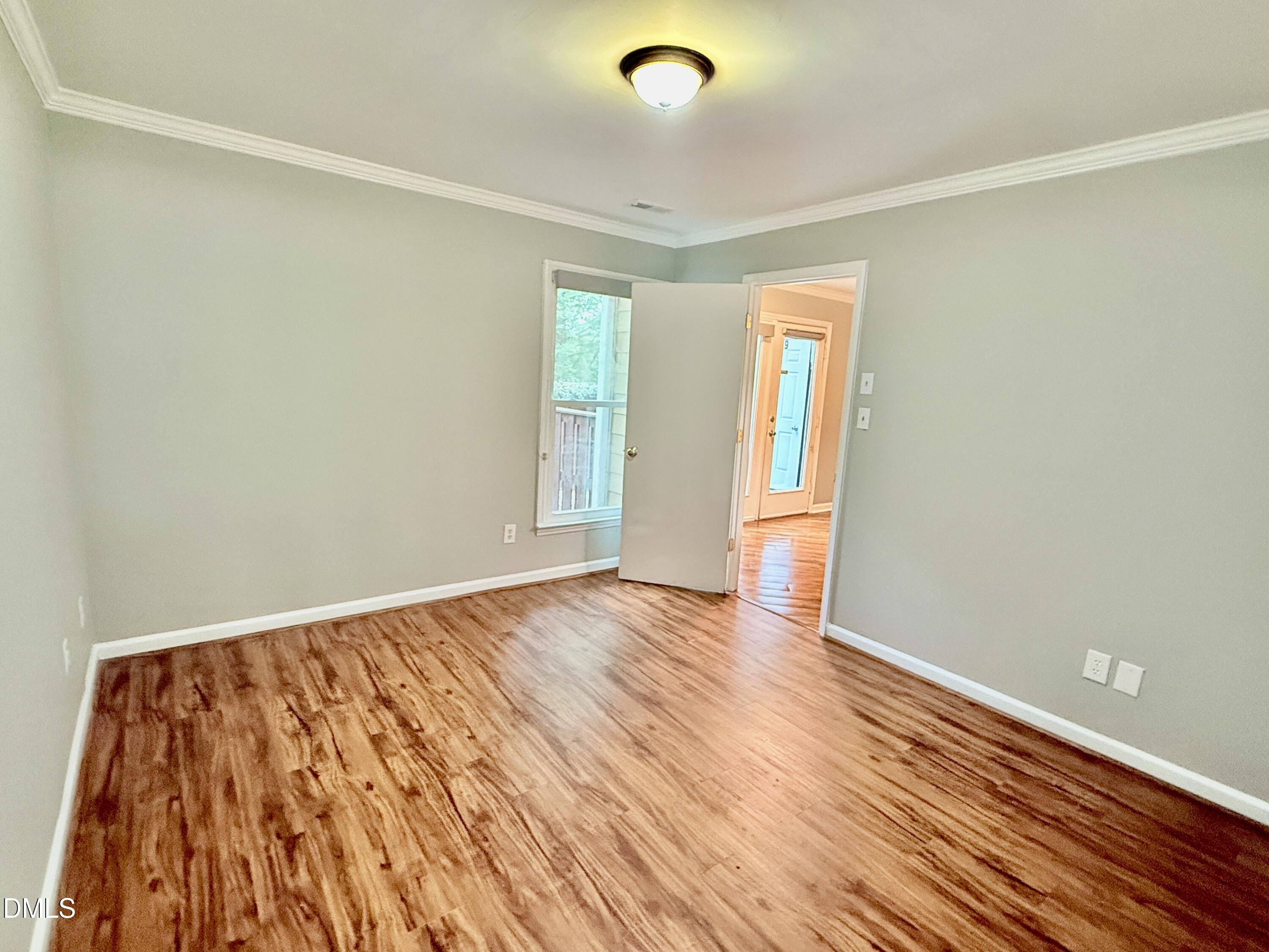 3619 Mill Run Raleigh, NC 27612 - Photo 13 of 23