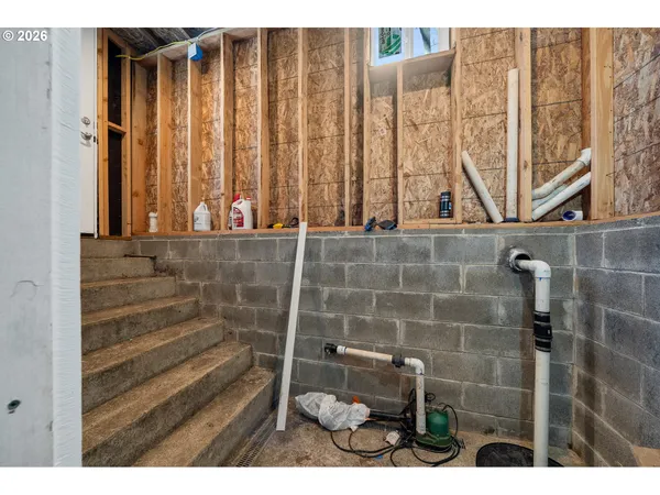 $550,000 | 1590 McCormick Loop Road, Tillamook, OR 97141