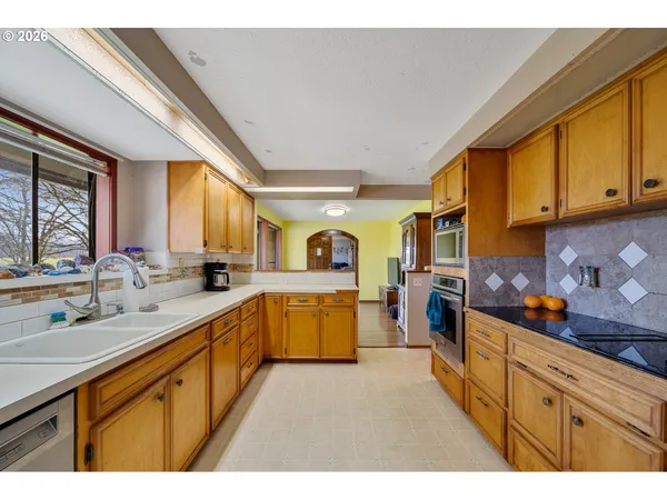 $550,000 | 1590 McCormick Loop Road, Tillamook, OR 97141