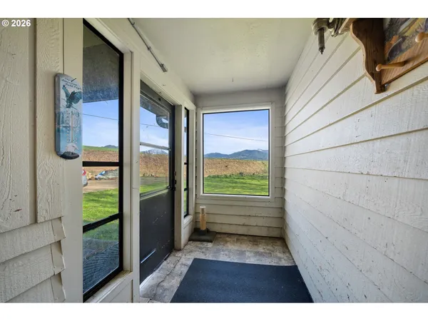 $550,000 | 1590 McCormick Loop Road, Tillamook, OR 97141