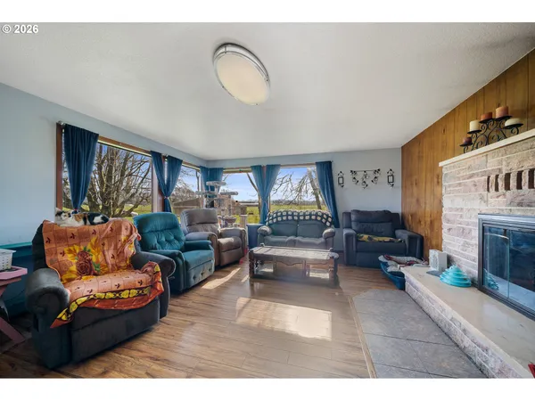 $550,000 | 1590 McCormick Loop Road, Tillamook, OR 97141