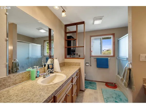 $550,000 | 1590 McCormick Loop Road, Tillamook, OR 97141