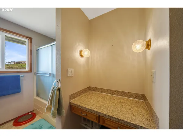 $550,000 | 1590 McCormick Loop Road, Tillamook, OR 97141