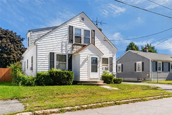 $399,900 | 147 Bloodgood Street, Pawtucket, RI 02861