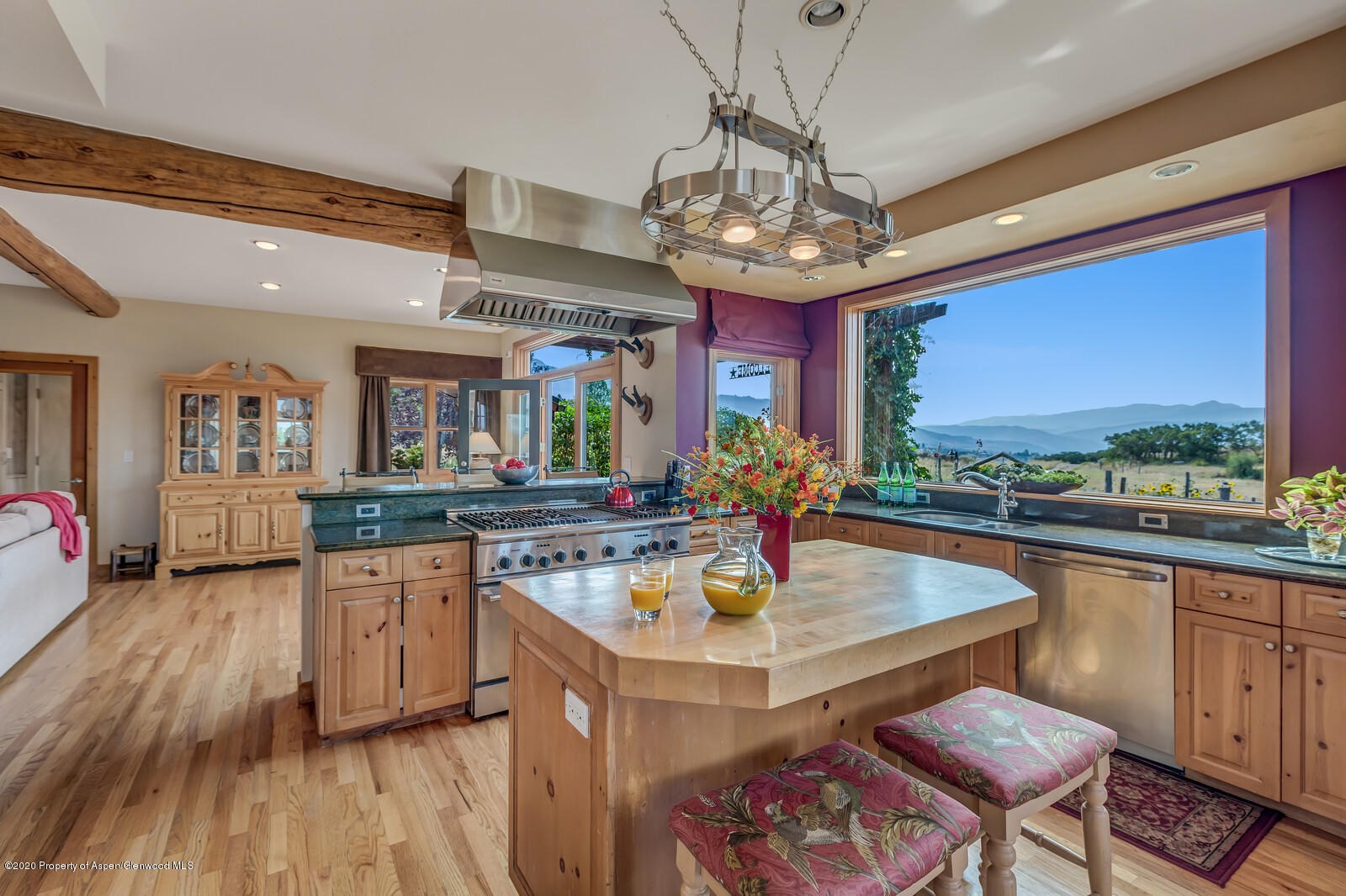 735 Mountain View Road Carbondale, CO 81623 - Photo 8 of 61 Kitchen
