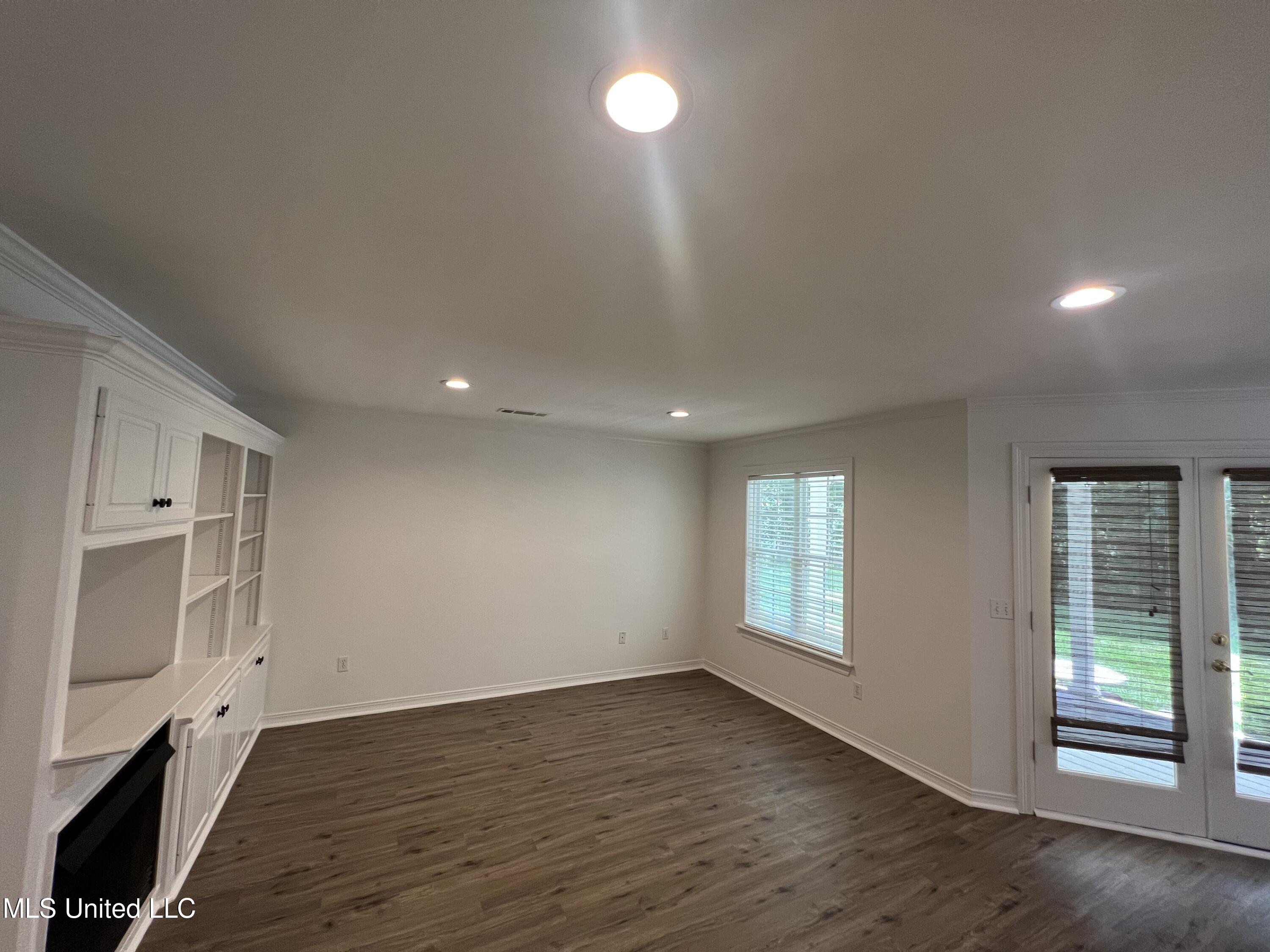 247 Country Club Road Florence, MS 39073 - Photo 42 of 45 37842642-0129-4D78-8B56-F117851376AB