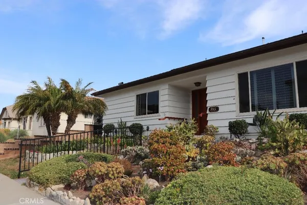 $3,900 | 985 West 9th Street, San Pedro, CA 90731