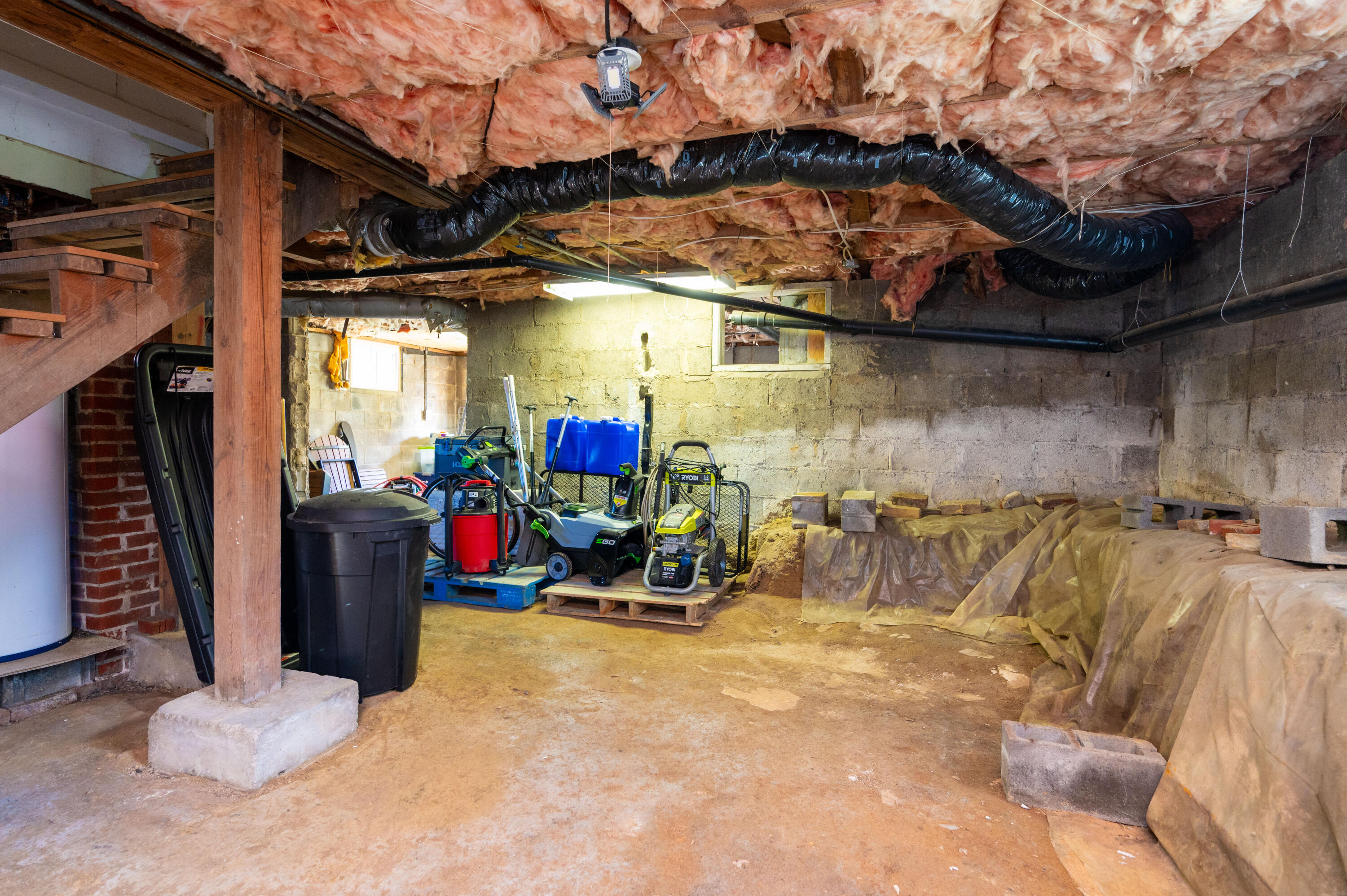 1724 Field Road Elizabethton, TN 37643 - Photo 30 of 31 Unfinished Basement with New Windows