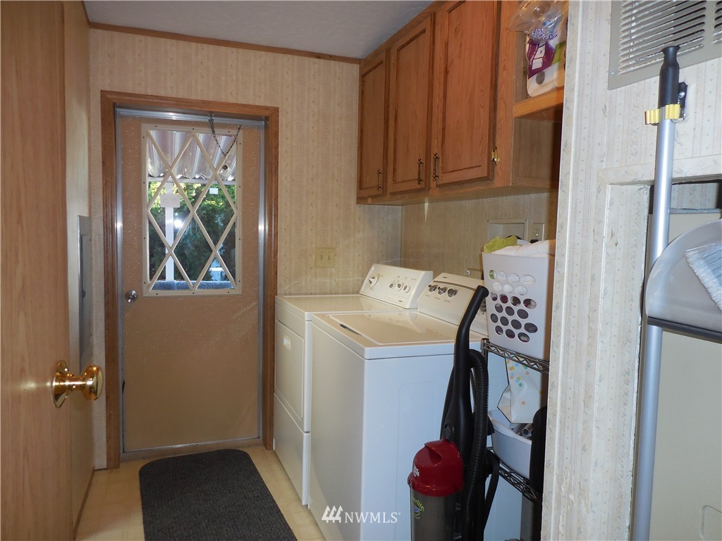 415 Lakeview Road, Unit K21 Lynnwood, WA 98087 - Photo 14 of 18