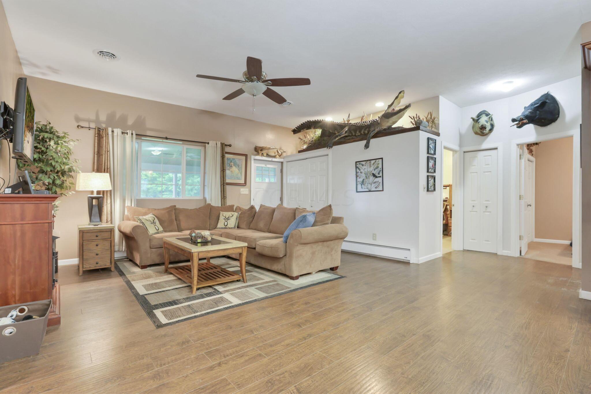 77000 Busby Road Cadiz, OH 43907 - Photo 6 of 47 5-web-or-mls-0V3A8310