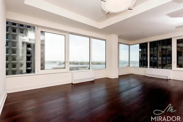 $8,995 | 2 Water Street, Unit 11E | Financial District