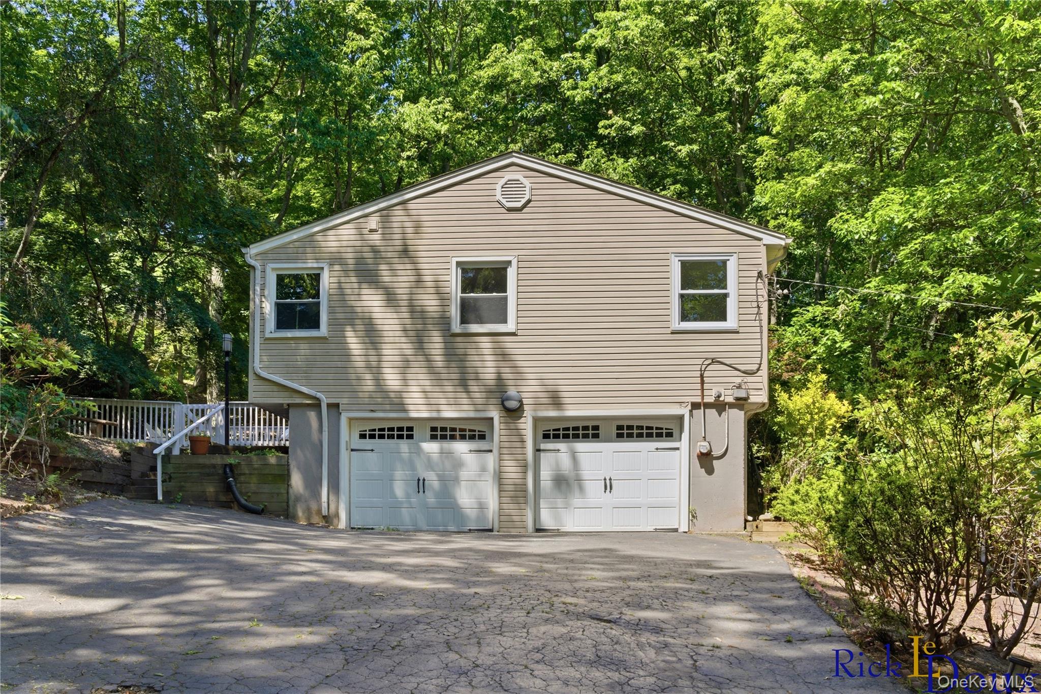 223 Old Post Road Port Jefferson, NY 11777 - Photo 30 of 30