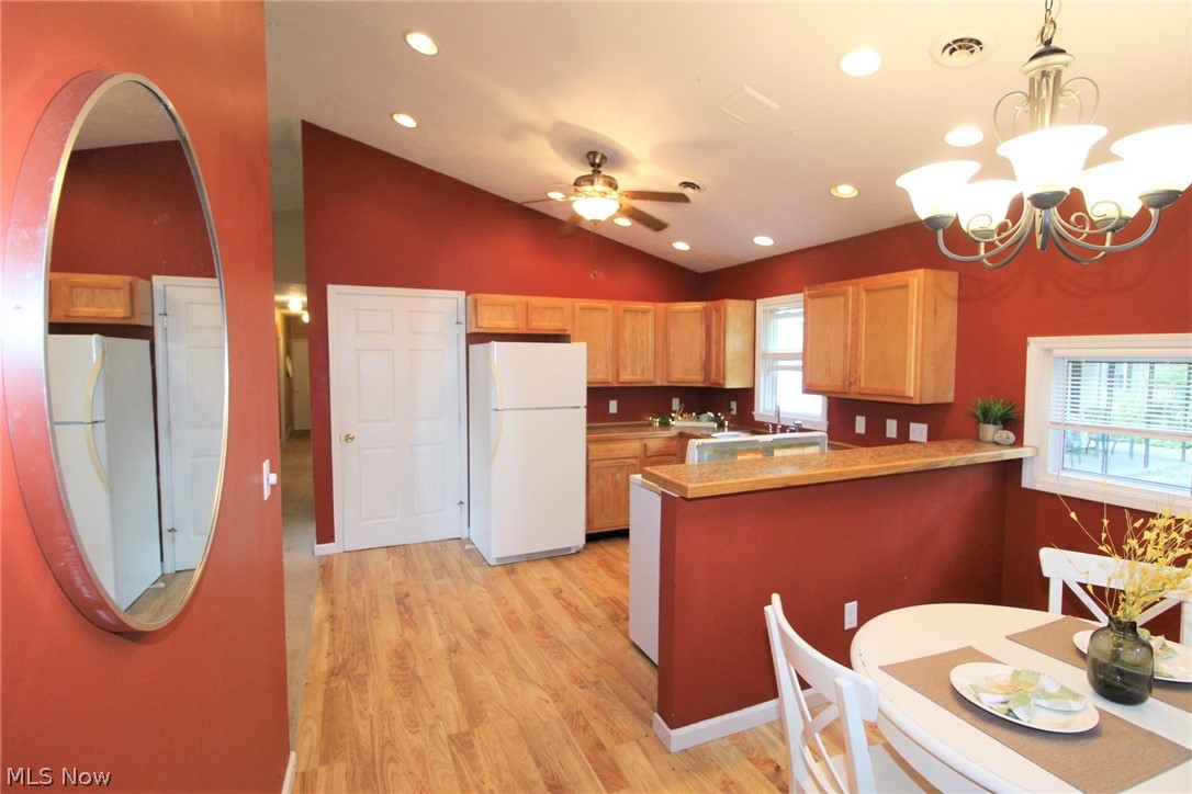944 Hudson Road Kent, OH 44240 - Photo 4 of 20 Gallery Image 4
