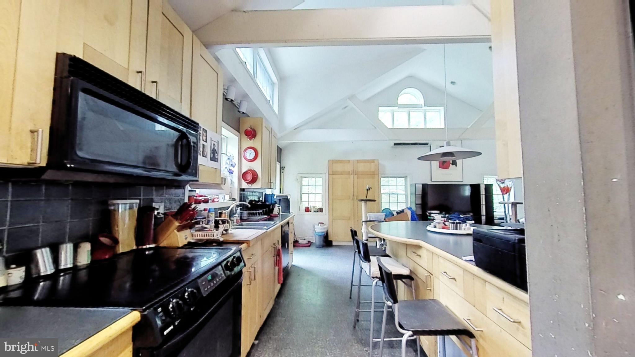 218 Valley Road Merion Station, PA 19066 - Photo 9 of 24 Gallery Image 9