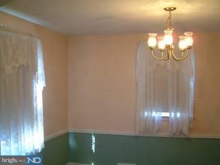1030 Edgerton Road Secane, PA 19018 - Photo 4 of 5