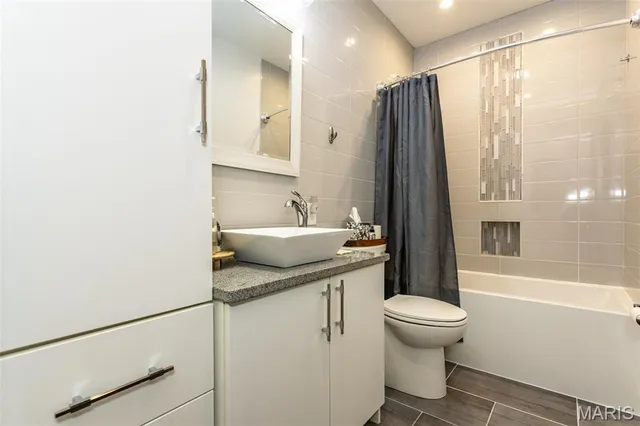 $385,000 | 5825 Redbud Lane, Edwardsville, IL 62025